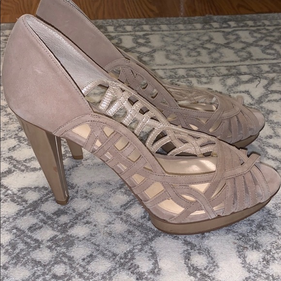 Nude pink heels - Picture 2 of 6